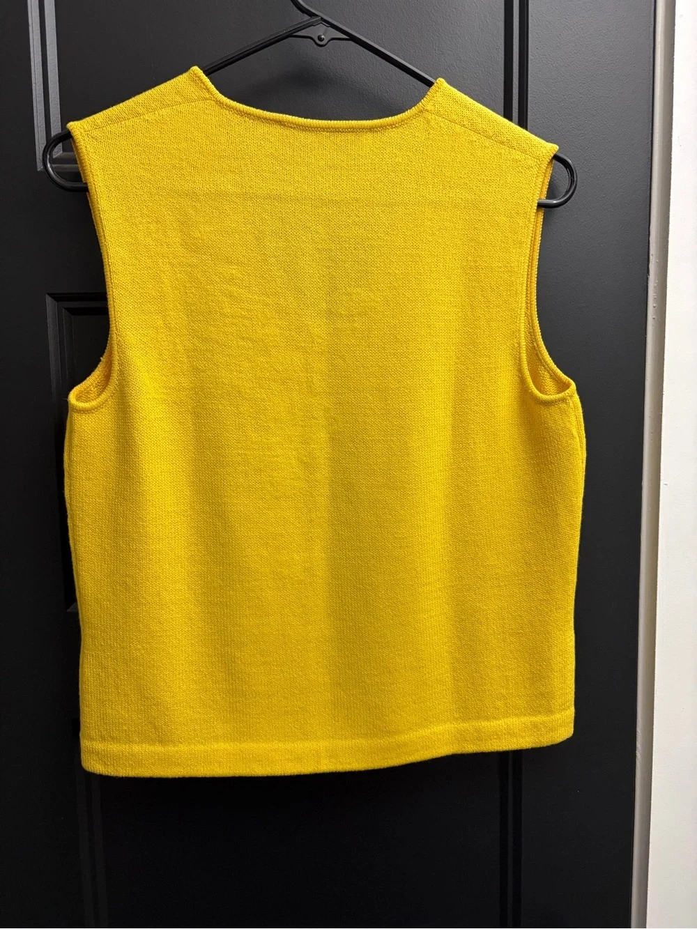 St. John Bright Yellow V-Neck Knit Tank - Picture 3 of 3